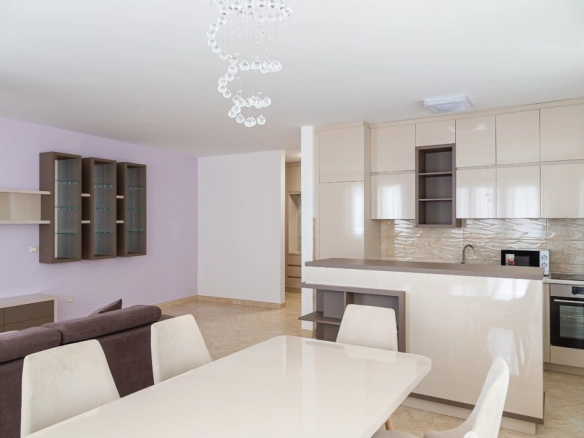 Jednosoban stan 94 m² – Bečići, Budva — fotografija 14