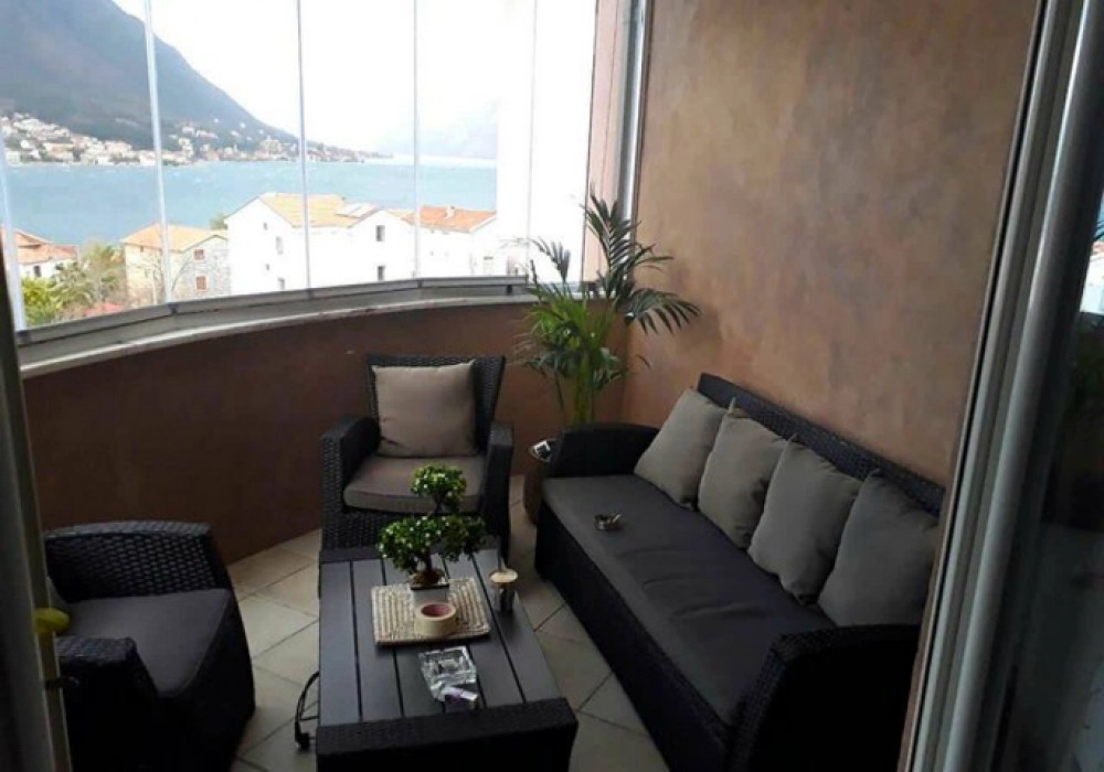 Dvosoban-stan-sa-pogledom-na-more-u-Dobroti-Kotor-14 Dvosoban stan 71 m² – Dobrota, Kotor — fotografija 15