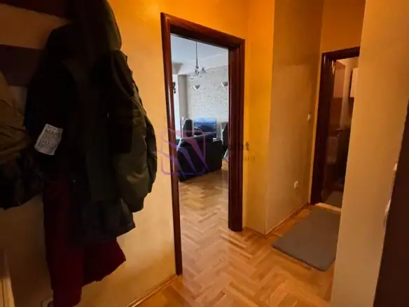 Trosoban stan 86 m² – Stari aerodrom, Podgorica — fotografija 8