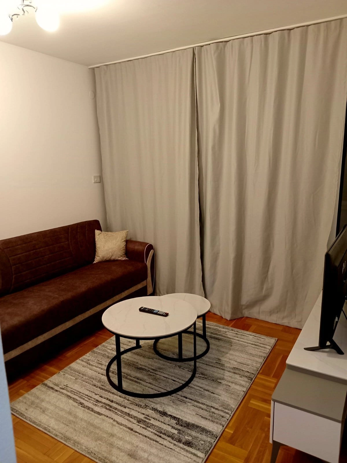 Jednosoban-stan-u-City-kvartu-Podgorica-12 Izdavanje: Jednosoban stan 35 m² – City kvart, Podgorica — fotografija 13