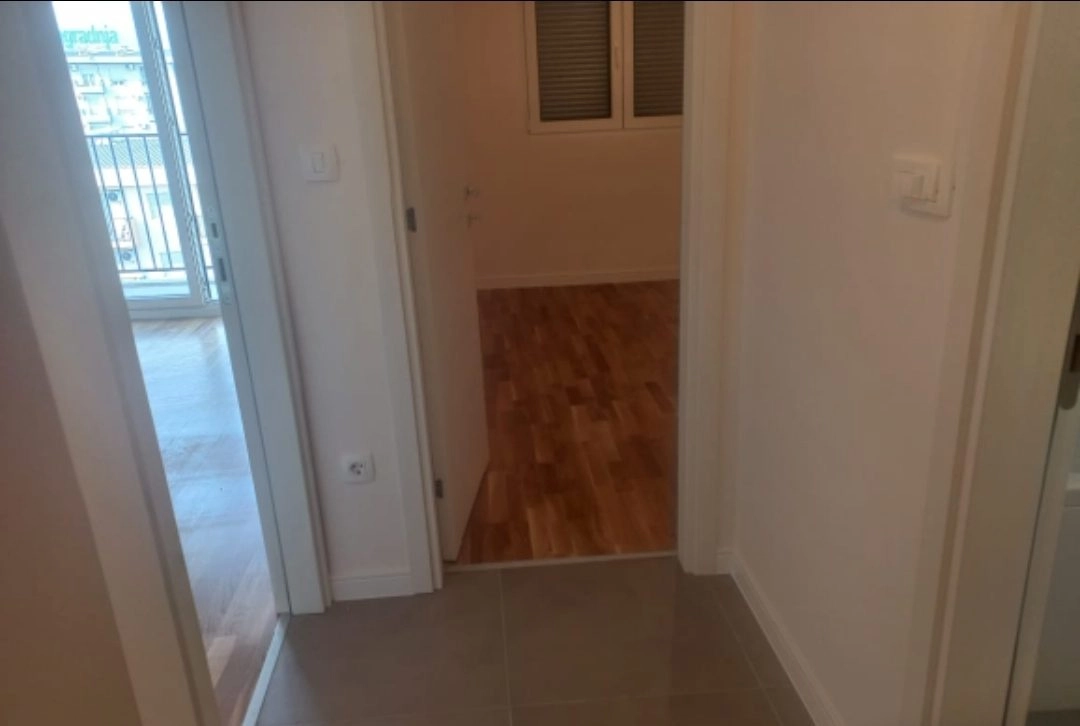 Jednosoban-stan-40-m²-u-Zabjelu-Podgorica-3 Jednosoban stan 40 m² – Zabjelo, Podgorica — fotografija 4