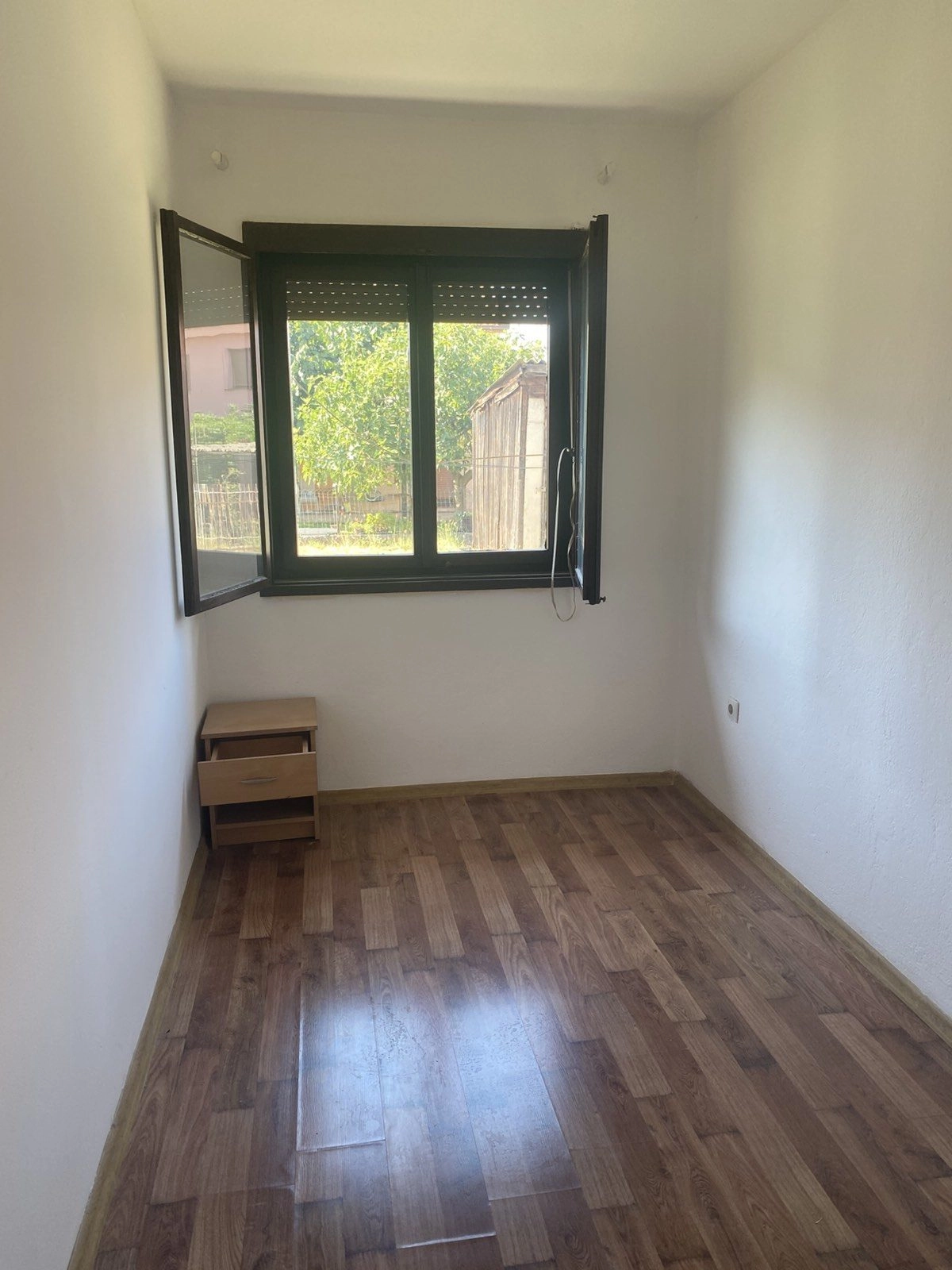 Dvosoban-stan-u-prizemlju-Stari-aerodrom-Podgorica-2 Dvosoban stan 71 m² – Stari aerodrom, Podgorica — fotografija 3