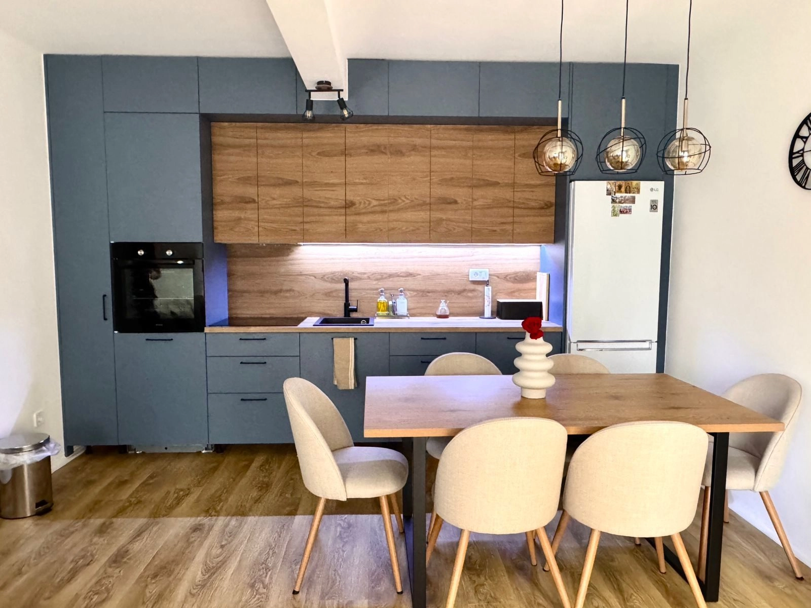 Jednosoban-stan-45-m²-u-naselju-Gruda-Cetinje-3 Jednosoban stan 45 m² – Cetinje — fotografija 4
