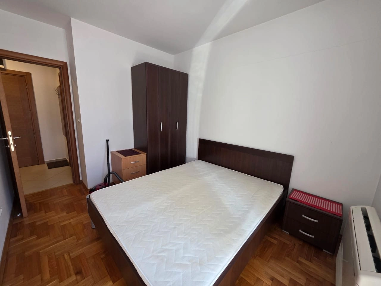 Jednosoban-stan-u-Pobrezju-Podgorica-3 Jednosoban namješten stan u Pobrežju, Podgorica — fotografija 4