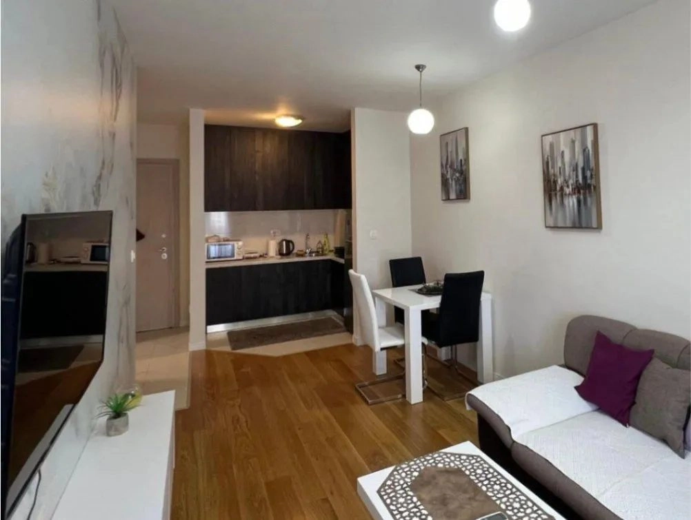 Jednosoban-stan-u-naselju-Central-Point-Podgorica-5 Izdavanje: Jednosoban stan 40 m² – Central Point, Podgorica — fotografija 6