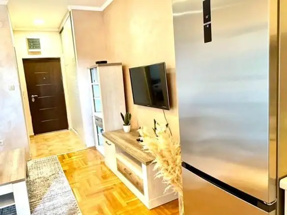 Garsonjera 30 m² – Tuški put, Podgorica — fotografija 2