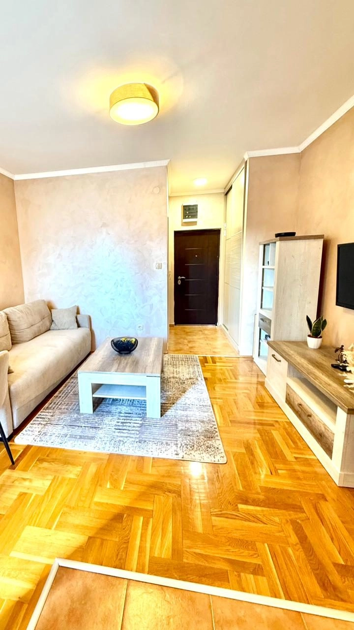 Namjestena-garsonjera-na-Tuskom-putu-Podgorica-4 Garsonjera 30 m² – Tuški put, Podgorica — fotografija 5