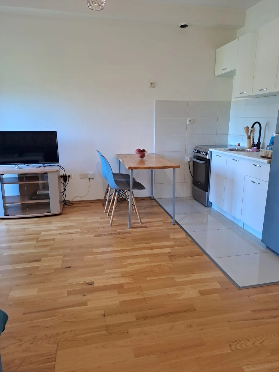 Garsonjera-25-m²-u-Zabjelu-Podgorica-3 Namještena garsonjera u Zabjelu, Podgorica — fotografija 4