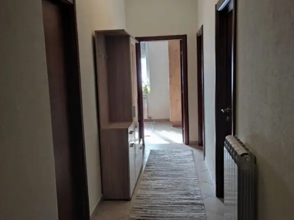 Izdavanje: Dvosoban stan 96 m² – Centar, Podgorica — fotografija 7