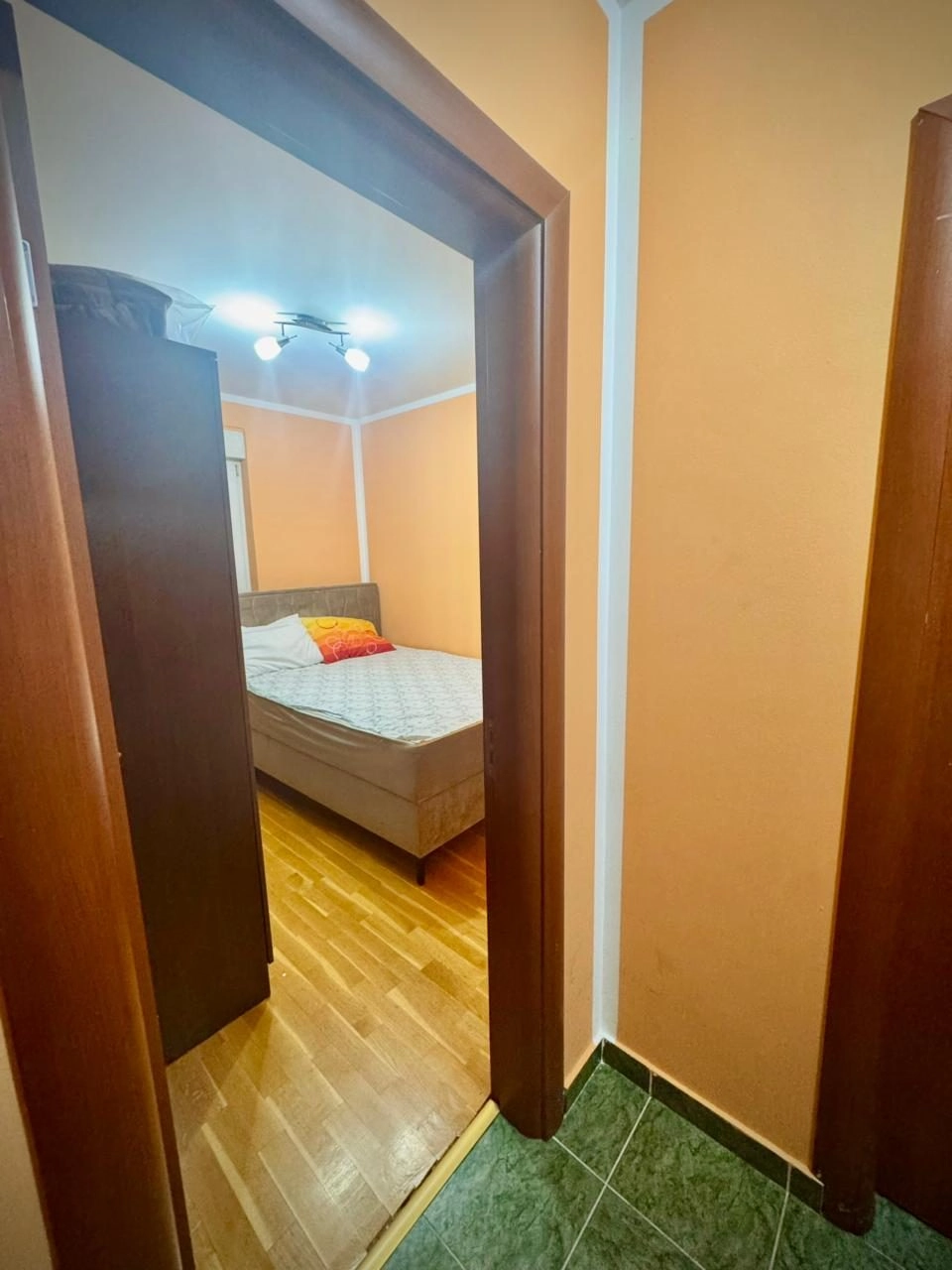 Jednosoban-stan-43-m²-u-Krivom-mostu-Podgorica-2 Jednosoban stan u Krivom mostu, Podgorica — fotografija 3