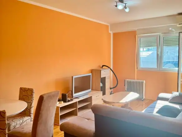 Jednosoban stan u Krivom mostu, Podgorica — fotografija 7