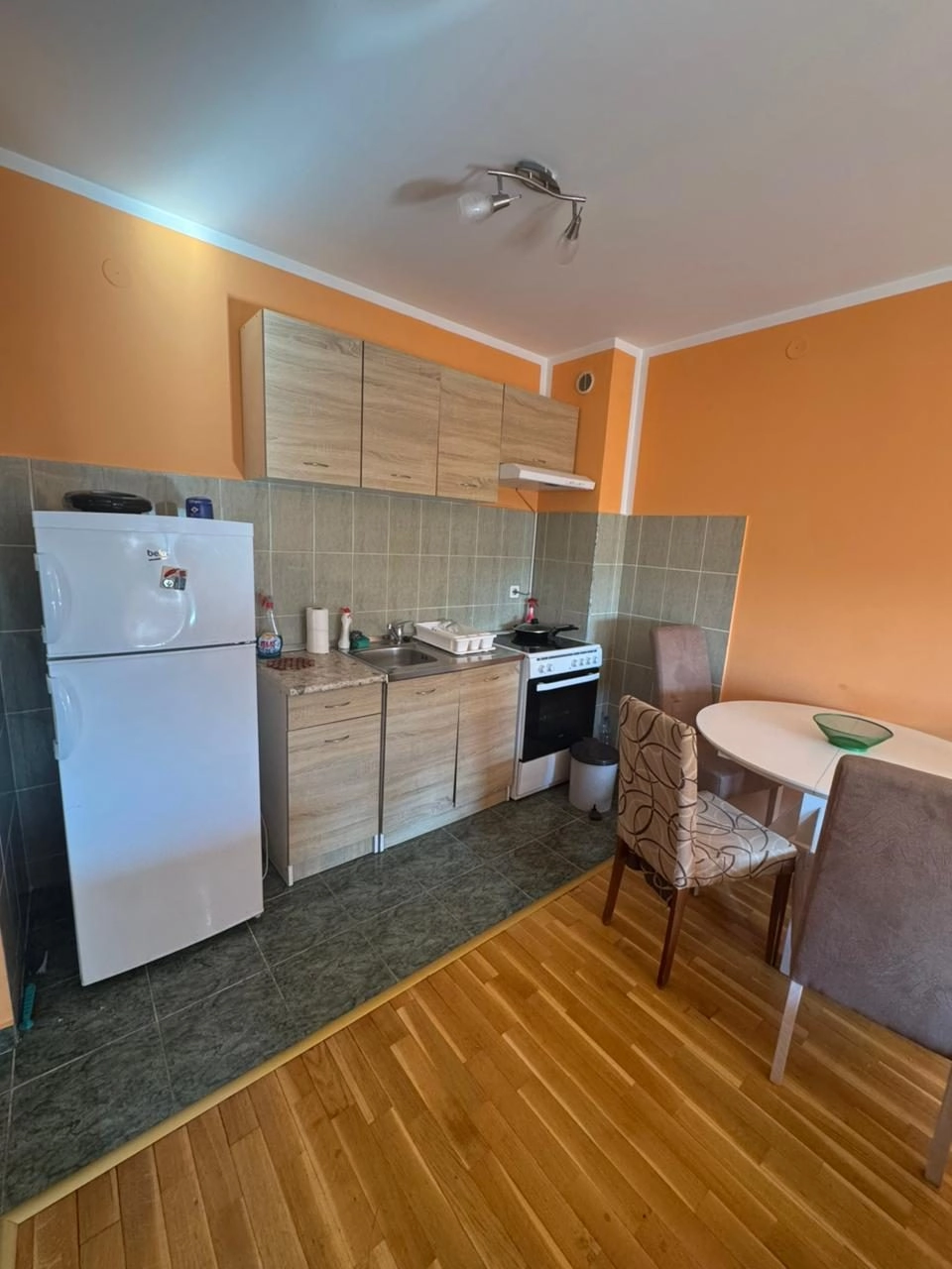Jednosoban-stan-43-m²-u-Krivom-mostu-Podgorica-12 Jednosoban stan u Krivom mostu, Podgorica — fotografija 13