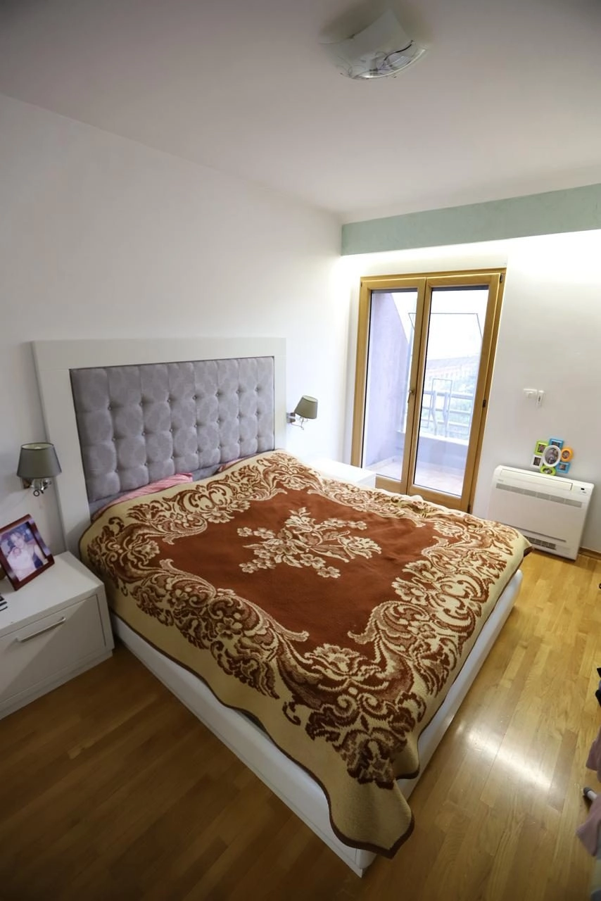 Trosoban-stan-u-centru-Podgorice-12 Trosoban stan 136 m² – Centar, Podgorica — fotografija 13