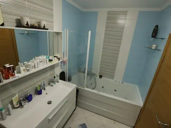 Trosoban stan 136 m² – Centar, Podgorica — fotografija 15