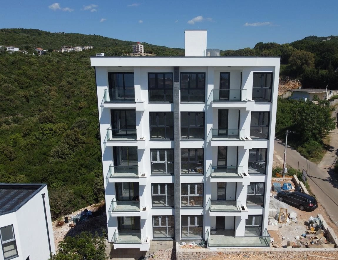 Jednosoban-stan-u-modernoj-zgradi-Ulcinj-2 Jednosoban stan 53 m² – Ulcinj — fotografija 3