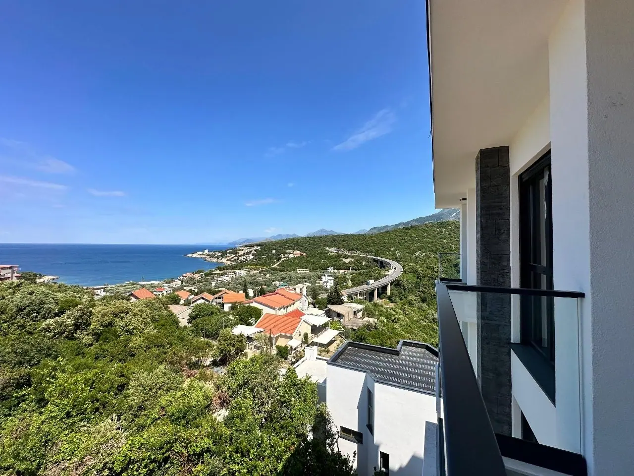 Jednosoban-stan-u-modernoj-zgradi-Ulcinj-6 Jednosoban stan 53 m² – Ulcinj — fotografija 7