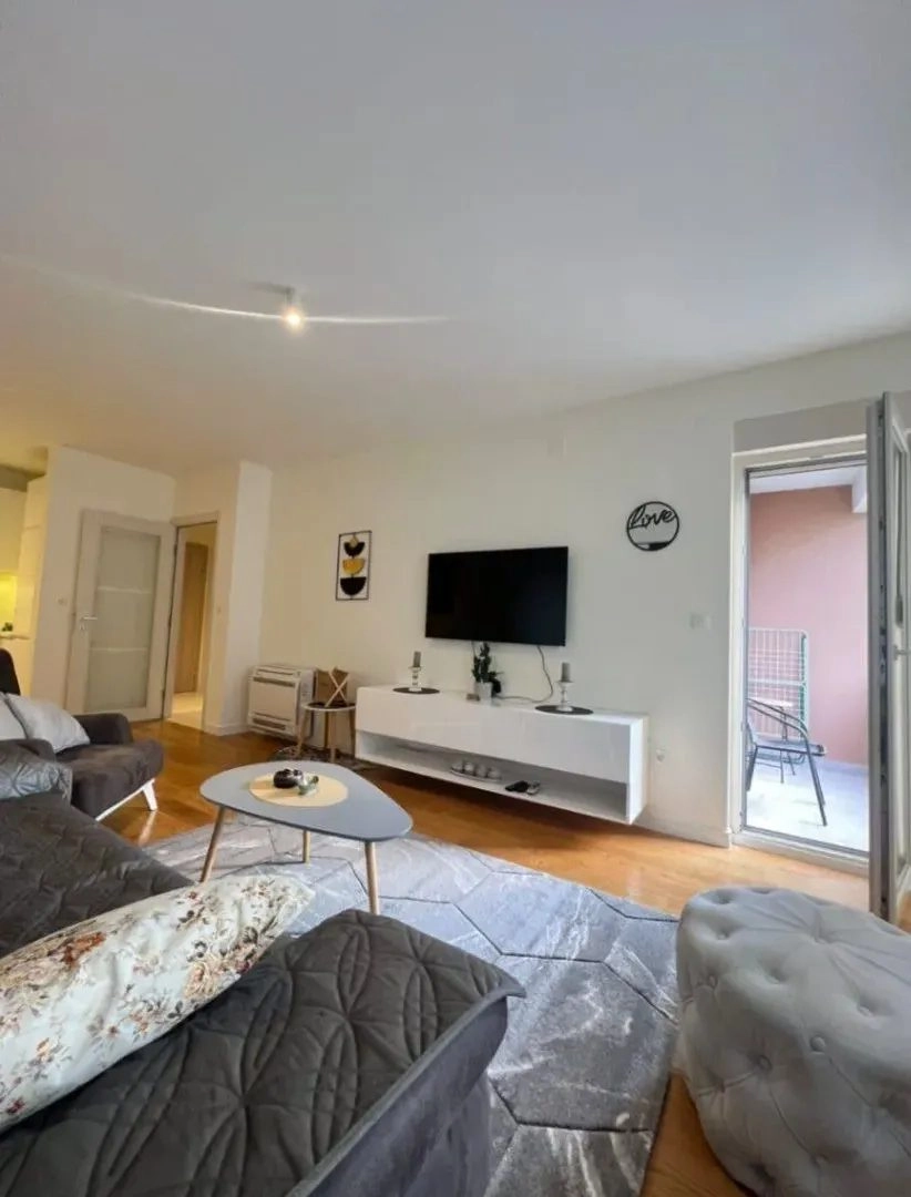 Jednosoban stan 49 m² – Central Point, Podgorica — fotografija 4