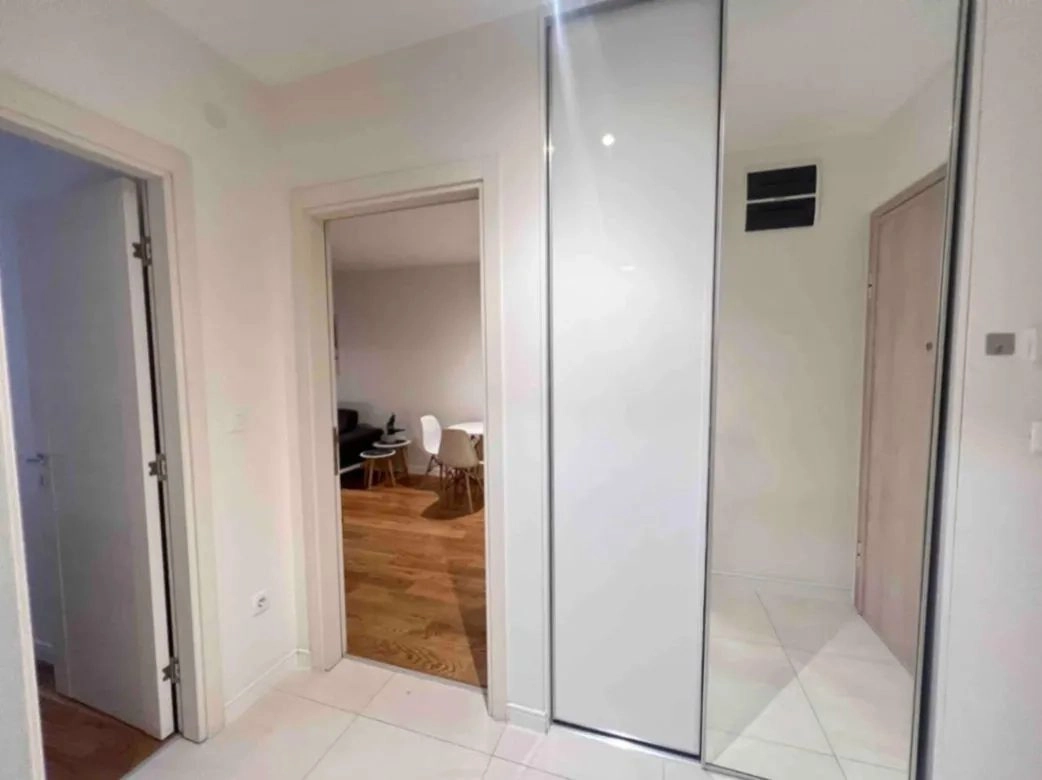 Jednosoban stan 49 m² – Central Point, Podgorica — fotografija 9