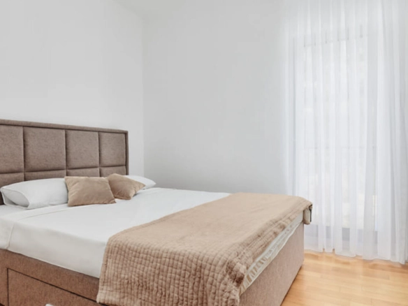 Dvosoban stan 75 m² – Dobrota, Kotor — fotografija 11