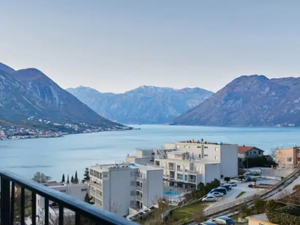 Dvosoban stan 75 m² – Dobrota, Kotor — fotografija 12