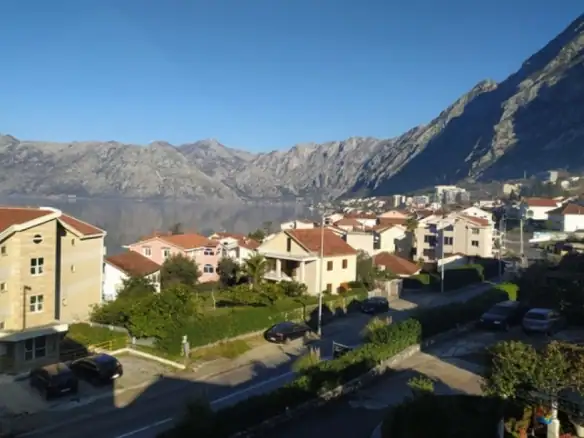 Dvosoban stan 68 m² – Dobrota, Kotor — fotografija 6