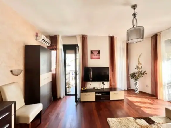 Dvosoban stan 91 m² – Dobrota, Kotor — fotografija 2