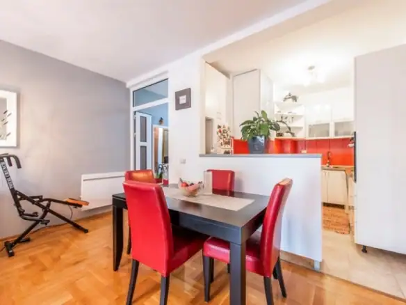 Dvosoban stan 106 m² – Tivat — fotografija 6