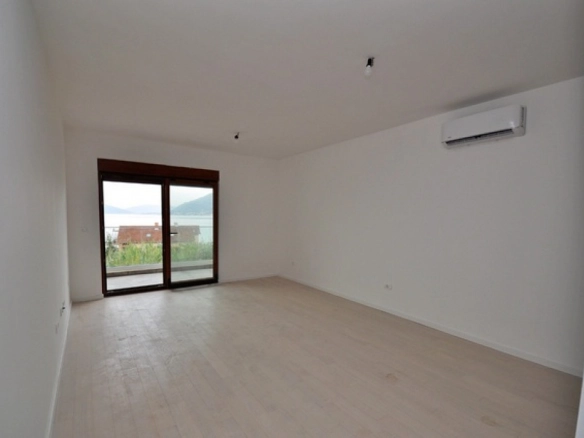 Dvosoban stan 72 m² – Dobrota, Kotor — fotografija 5