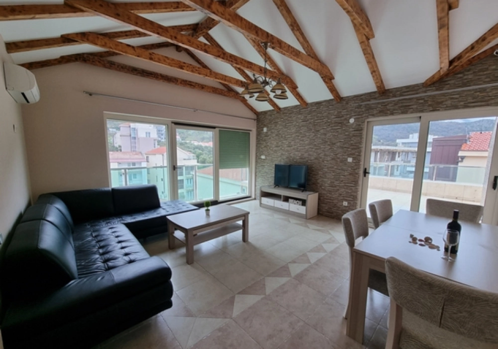 Trosoban-stan-u-novogradnji-Becici-Budva-1 Trosoban stan 106 m² – Bečići, Budva — fotografija 2
