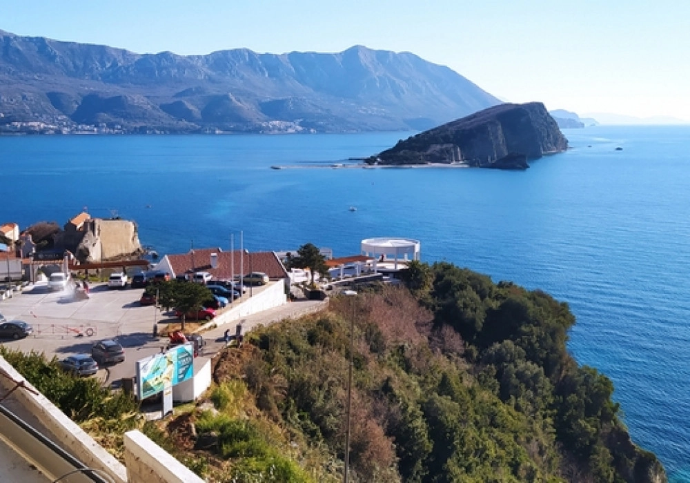 Stan-u-novogradnji-sa-bazenom-Komosevina-Budva-8 Stan 68 m² – Komoševina, Budva — fotografija 9
