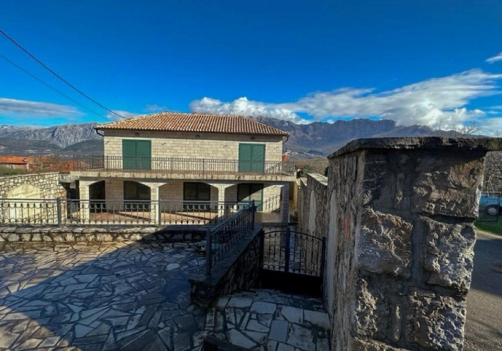 Kuća – Kavač, Tivat — fotografija 14