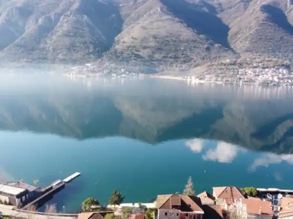 Dvosoban stan 79 m² – Dobrota, Kotor — fotografija 3