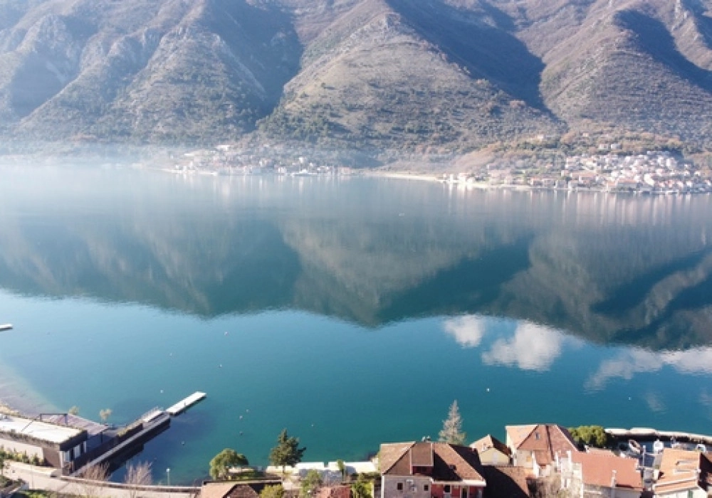 Dvosoban stan 79 m² – Dobrota, Kotor — fotografija 3
