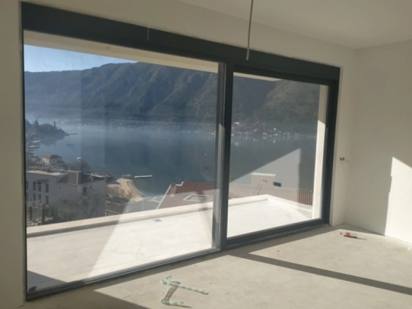 Dvosoban stan 79 m² – Dobrota, Kotor — fotografija 4