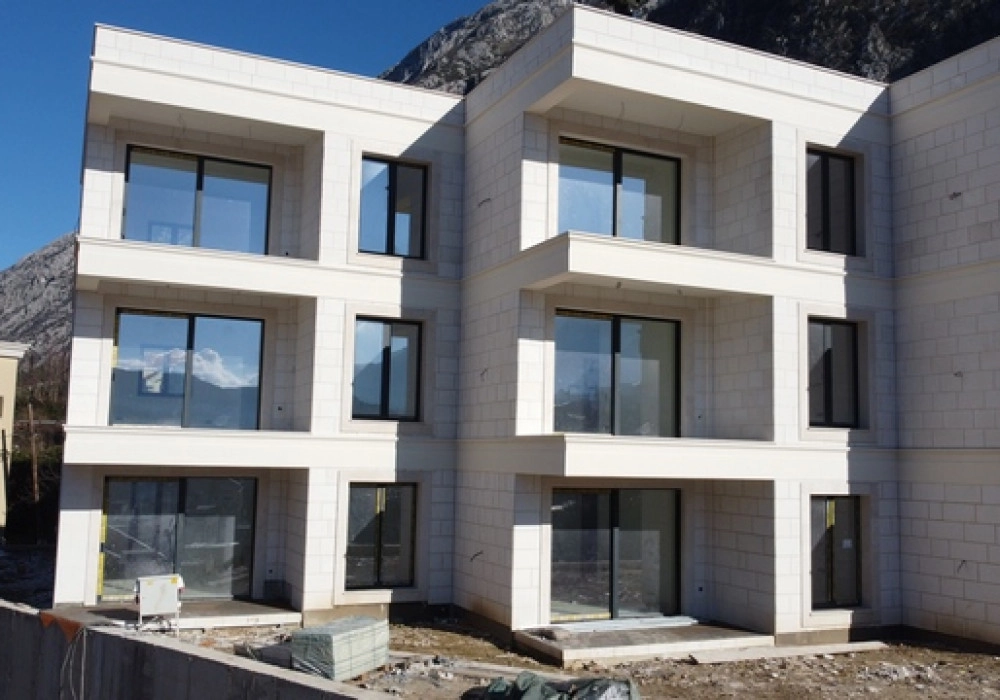 Dvosoban stan 79 m² – Dobrota, Kotor — fotografija 8