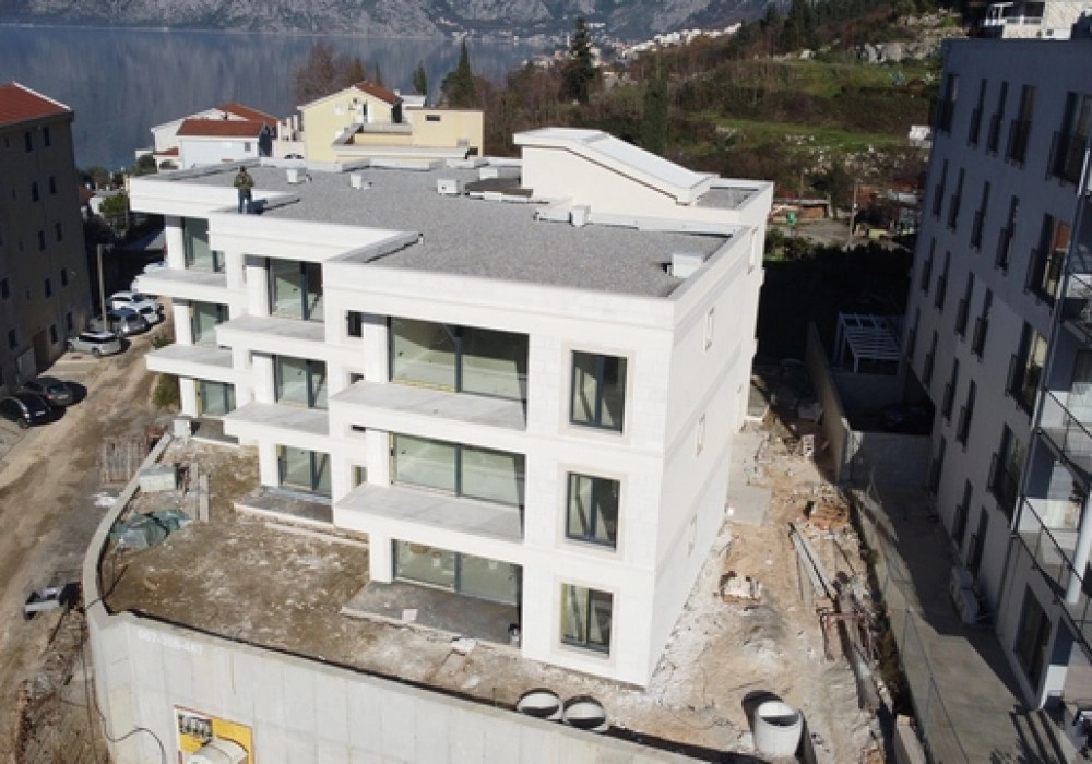 Dvosoban stan 79 m² – Dobrota, Kotor — fotografija 10