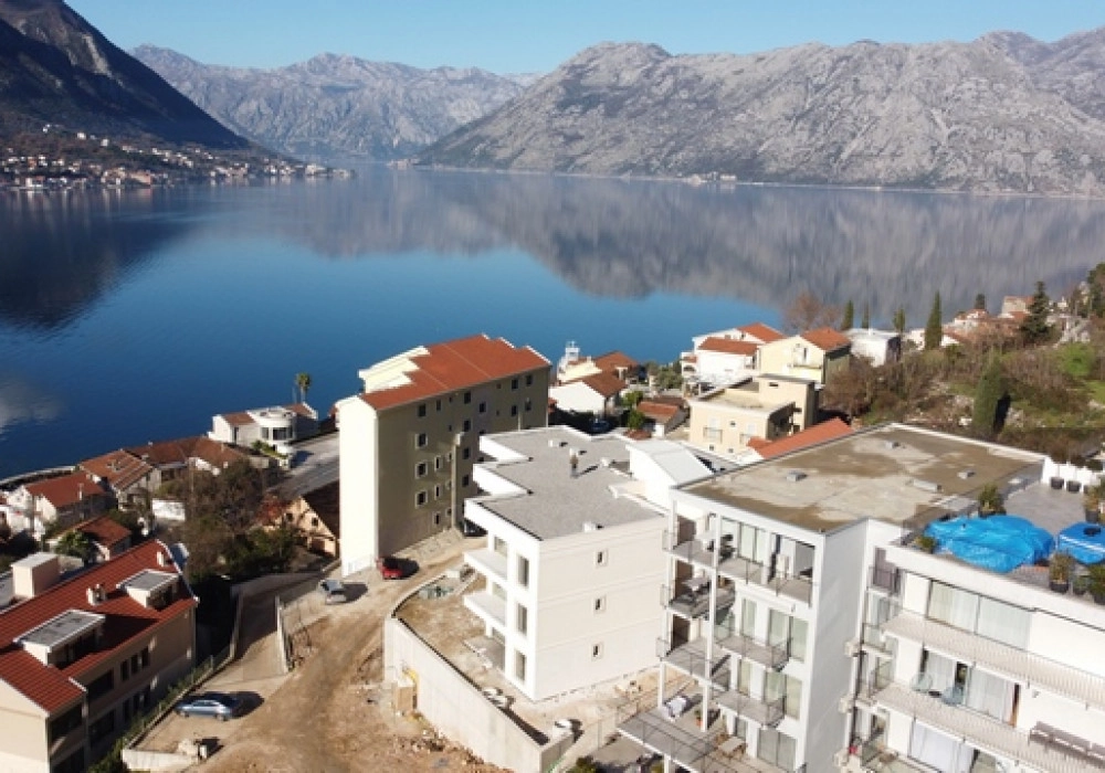 Dvosoban stan 79 m² – Dobrota, Kotor — fotografija 12