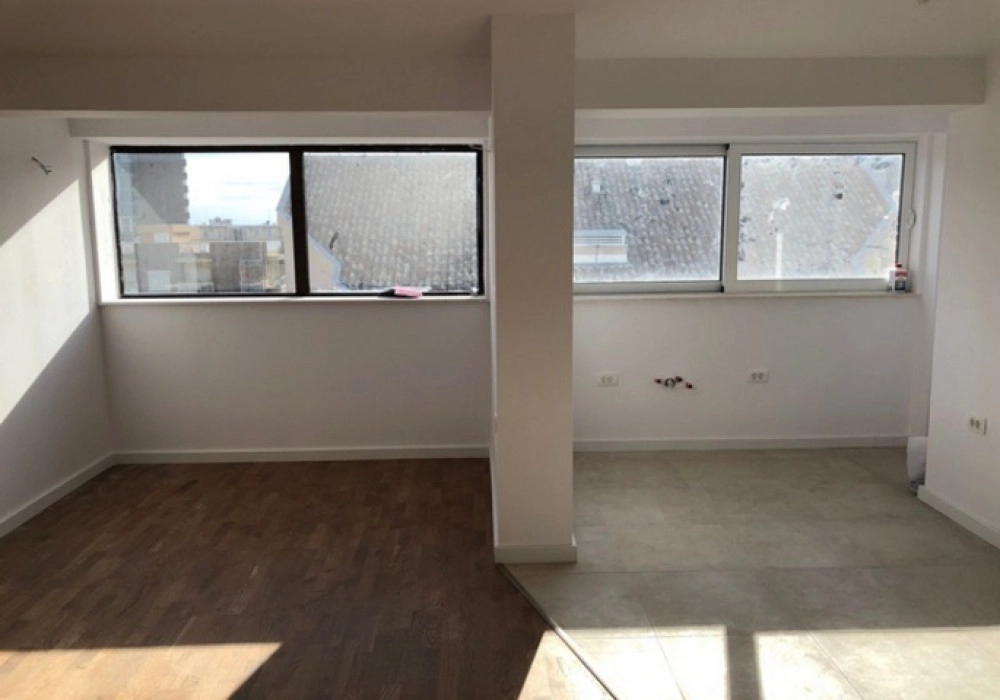 Dvosoban-stan-u-centru-Budve-200-m-od-mora-8 Dvosoban stan 87 m² – Centar, Budva — fotografija 9