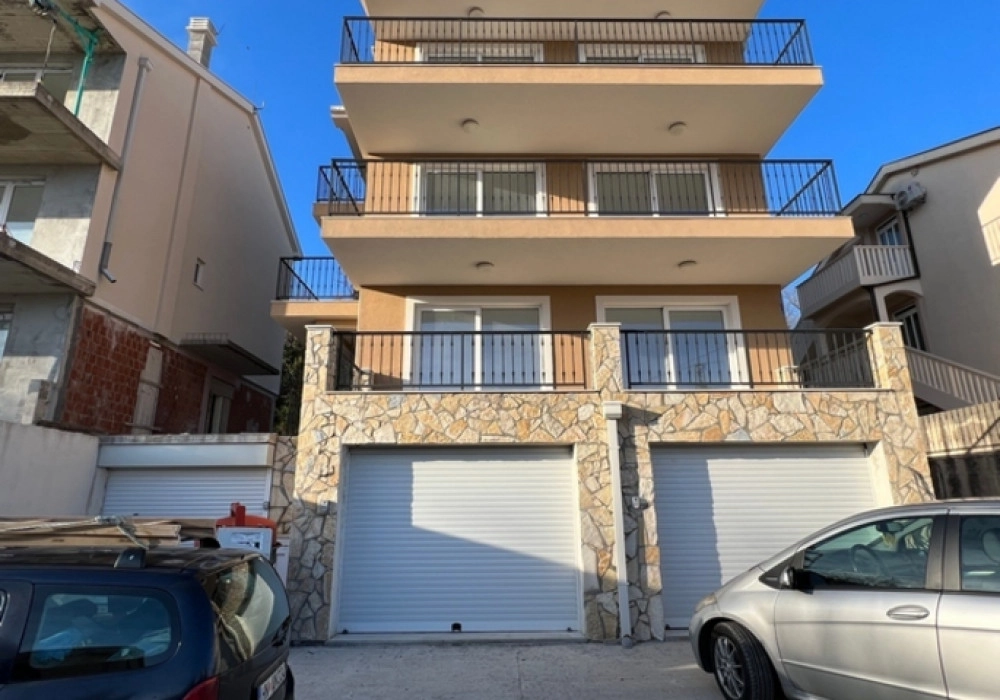 Dvosoban stan 80 m² – Topla, Herceg Novi — fotografija 2