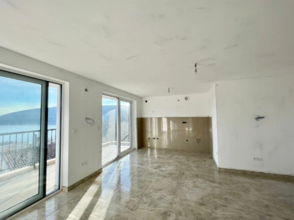 Dvosoban stan 80 m² – Topla, Herceg Novi — fotografija 7