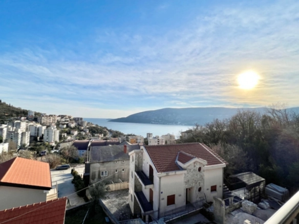 Dvosoban stan 80 m² – Topla, Herceg Novi — fotografija 14