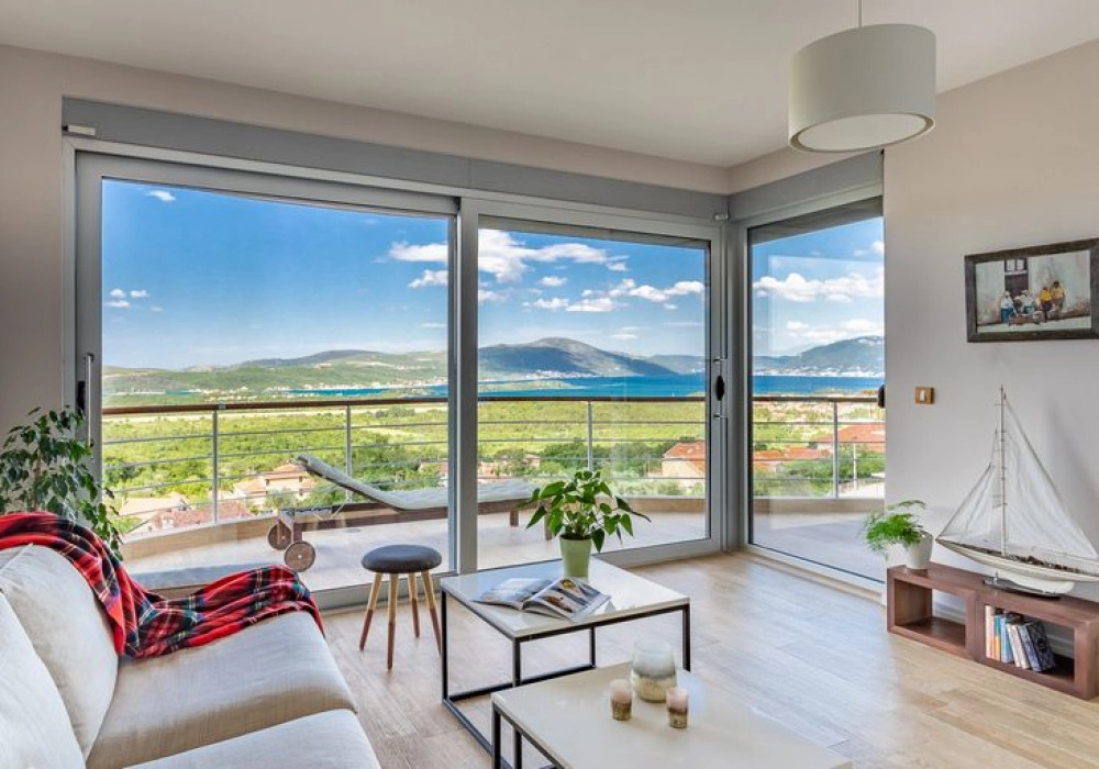Trosoban stan 92 m² – Kavač, Kotor — fotografija 2