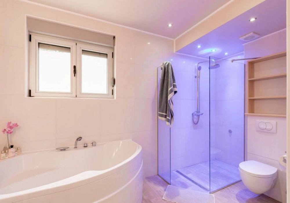 Trosoban stan 92 m² – Kavač, Kotor — fotografija 13