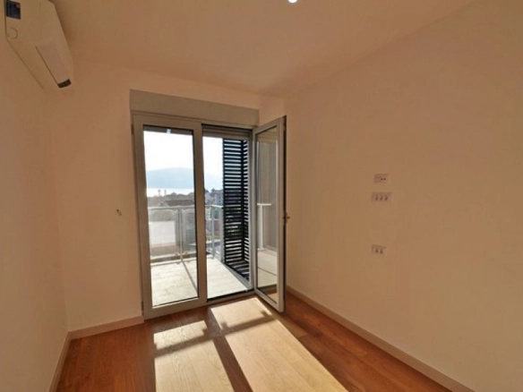 Trosoban stan 124 m² – Mažina, Tivat — fotografija 6