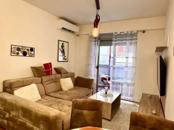 Izdavanje: Dvosoban stan 60 m² – Krivi most, Podgorica — fotografija 8