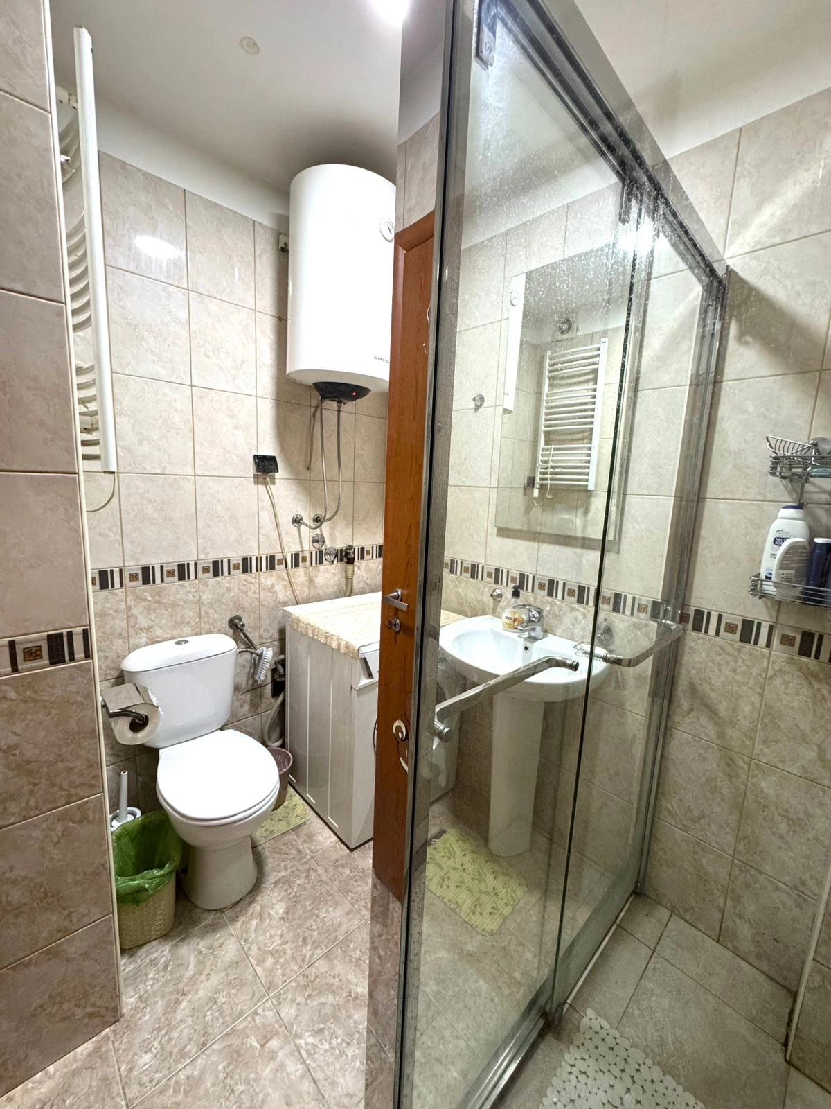 Dvosoban-stan-na-Krivom-mostu-Podgorica-12 Izdavanje: Dvosoban stan 60 m² – Krivi most, Podgorica — fotografija 13