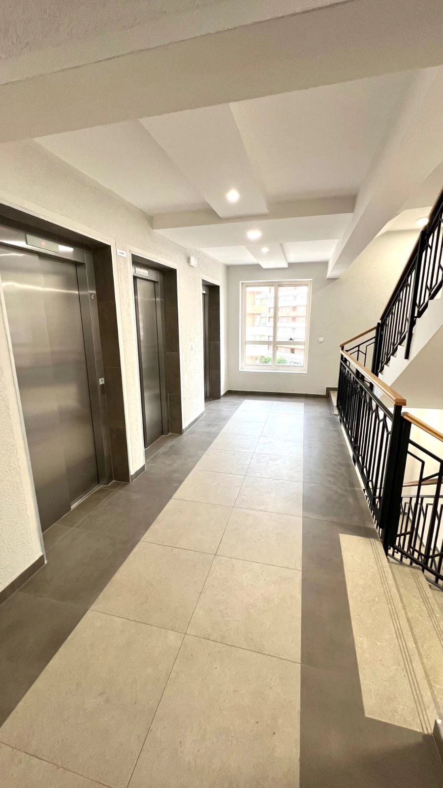 Jednosoban-stan-47-m²-u-naselju-Central-Point-Podgorica-13 Izdavanje: Jednosoban stan 47 m² – Central Point, Podgorica — fotografija 14