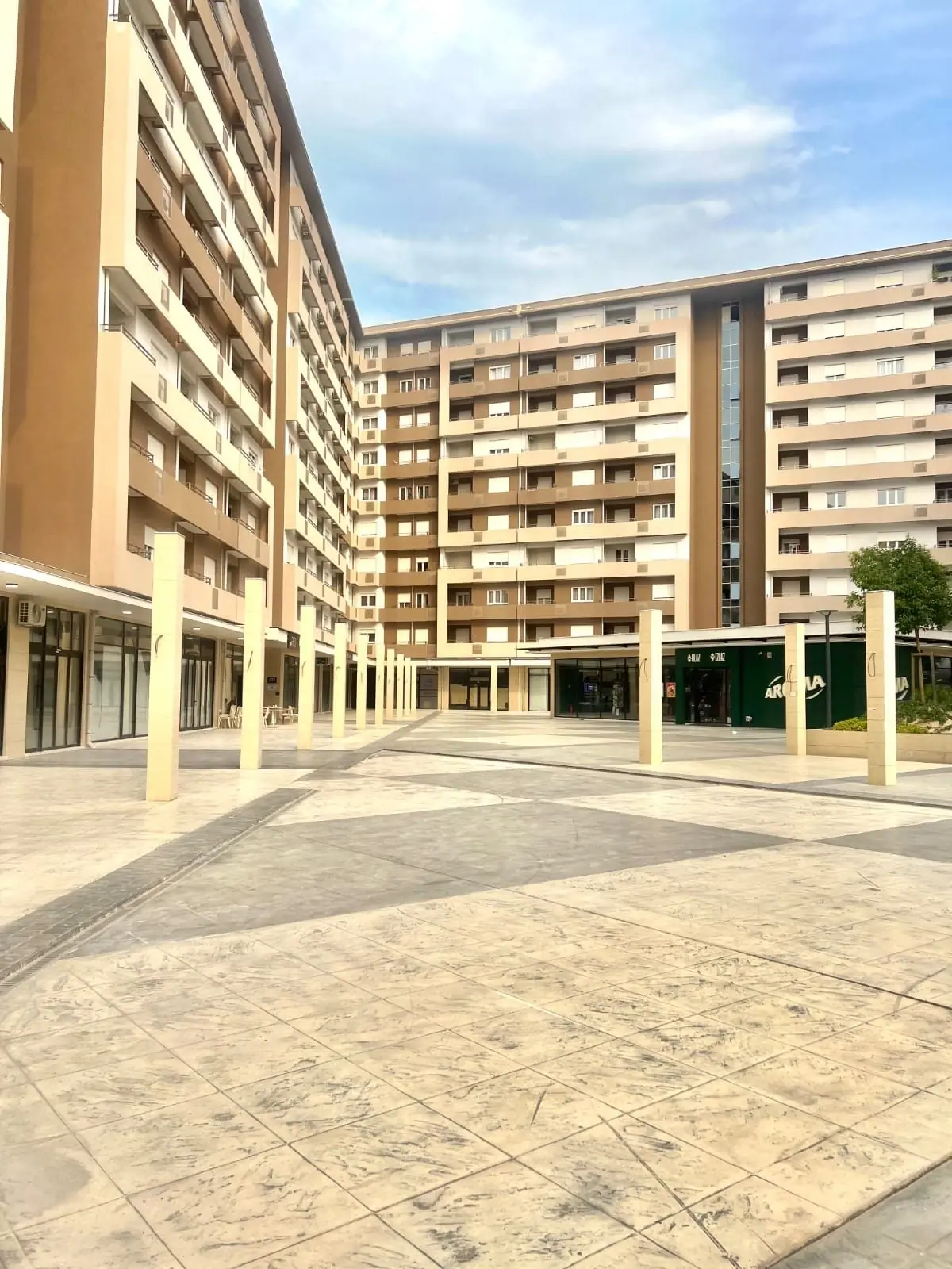 Jednosoban-stan-47-m²-u-naselju-Central-Point-Podgorica-14 Izdavanje: Jednosoban stan 47 m² – Central Point, Podgorica — fotografija 15