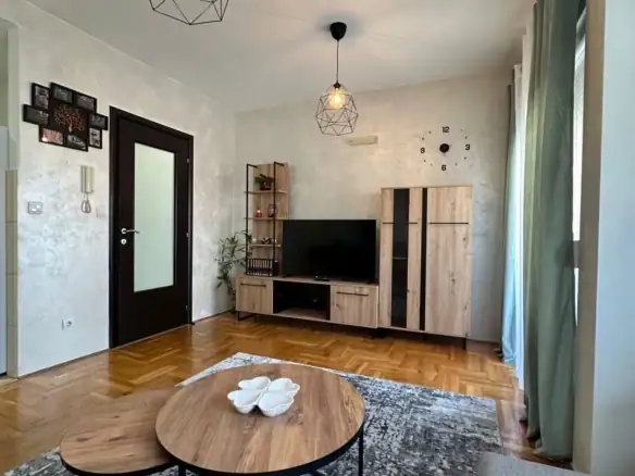Izdavanje: Jednosoban stan 45 m² – Zabjelo, Podgorica — fotografija 4