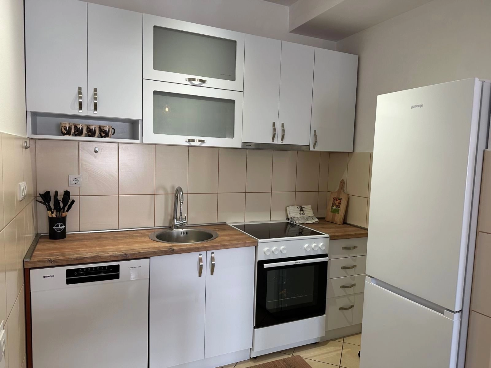 Jednosoban-stan-u-Zabjelu-Podgorica-4 Izdavanje: Jednosoban stan 45 m² – Zabjelo, Podgorica — fotografija 5